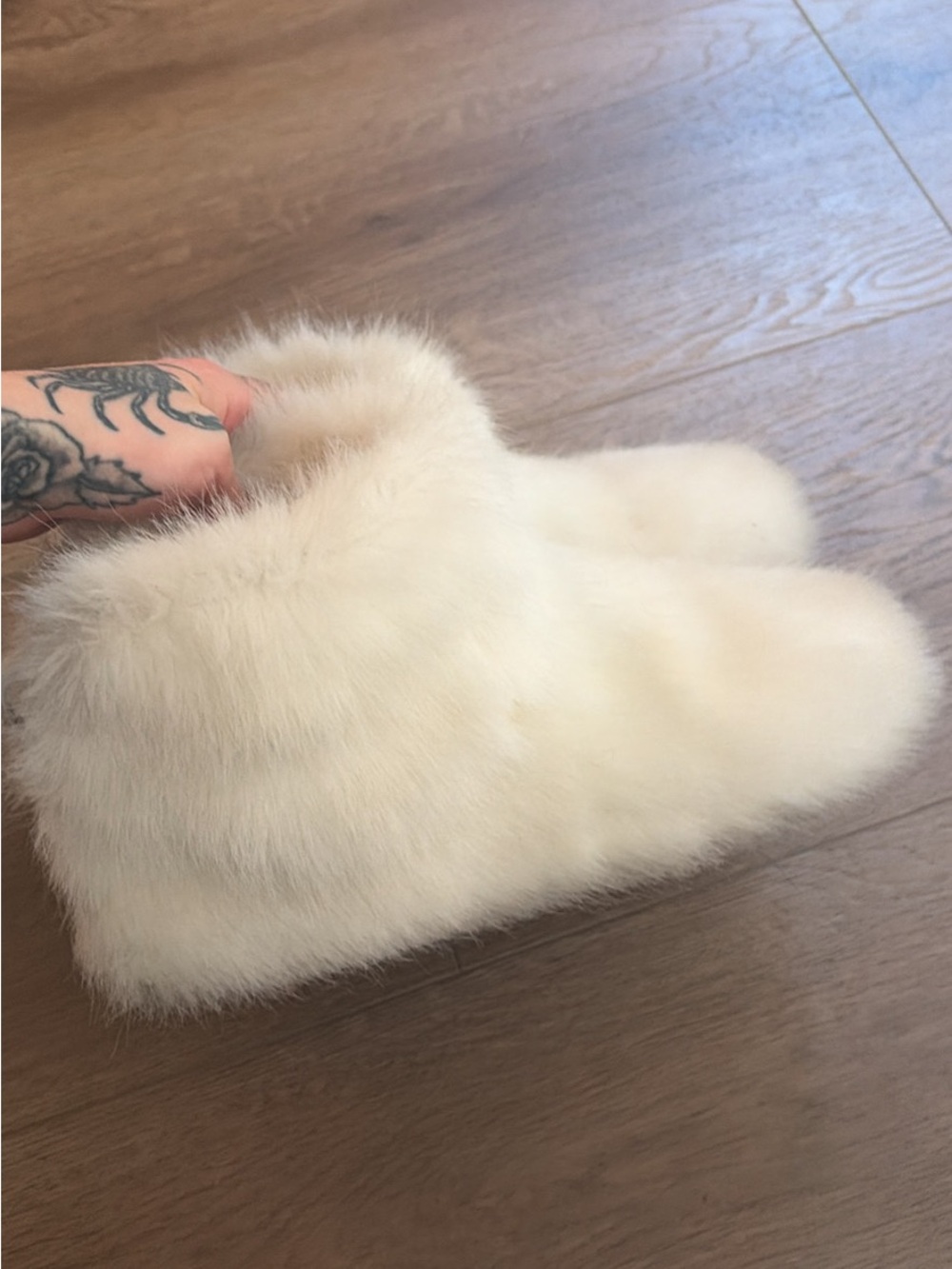 Cozy Cream Fur Slippers Ugg